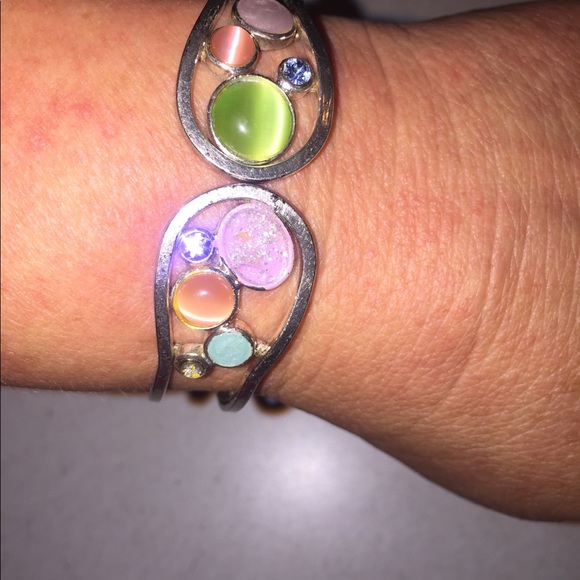 Traded - Picture 2 of 6